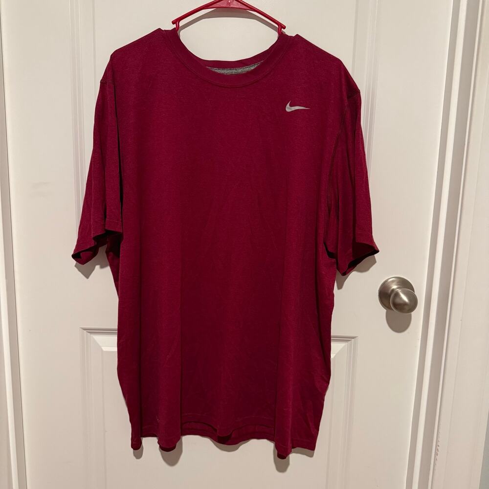 Nike Dri-FIT Men’s XXL Red Performance T Shirt Gray Swoosh Athletic Training